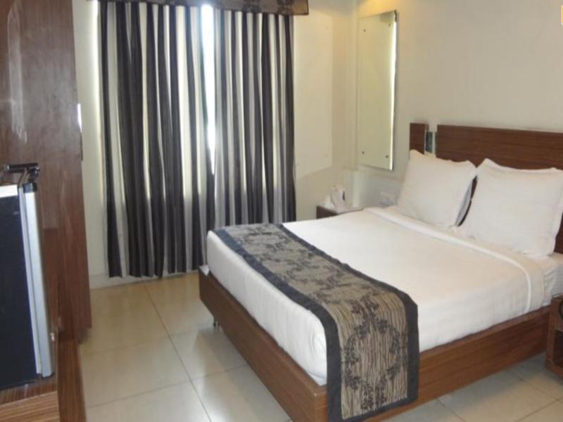 Hotel Sheela Shree Plaza Jhānsi Εξωτερικό φωτογραφία